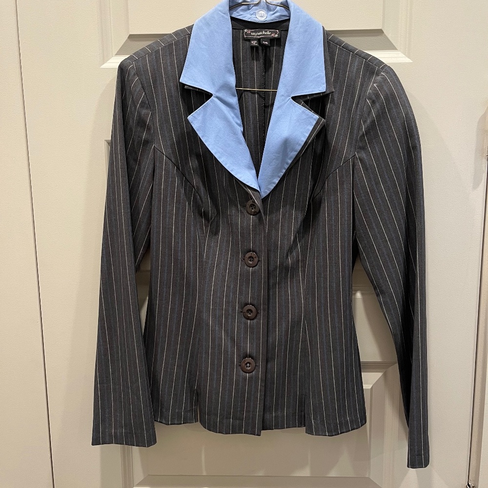 Skirt suit set